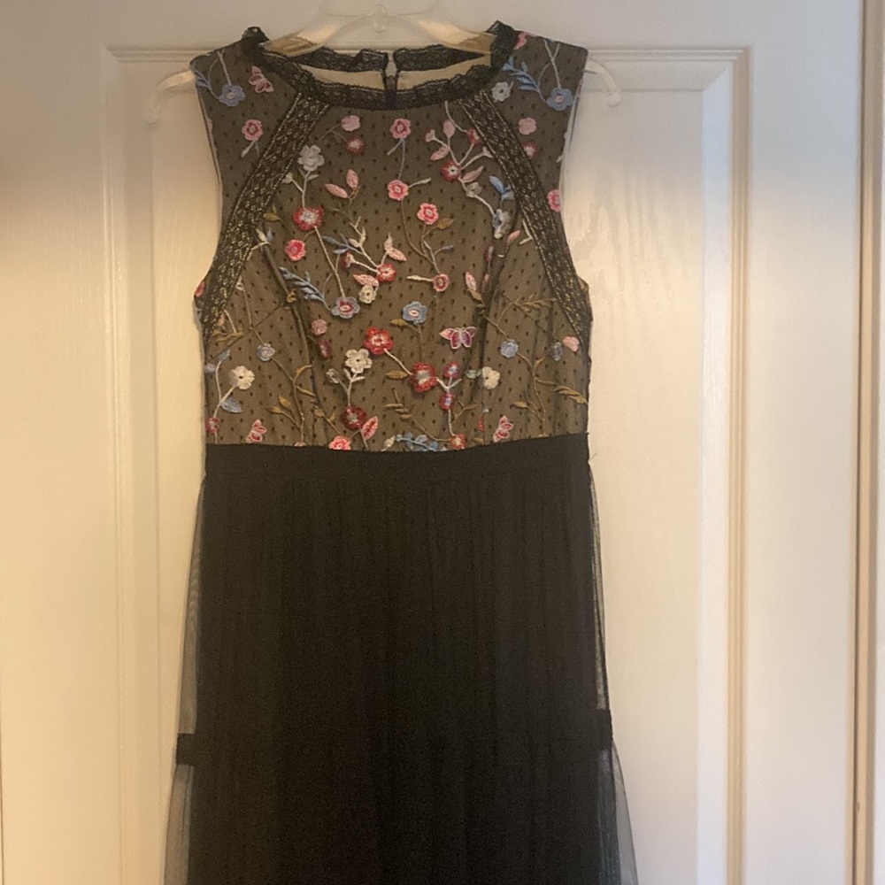 Adrianna Papell floor length gown. Size 8.